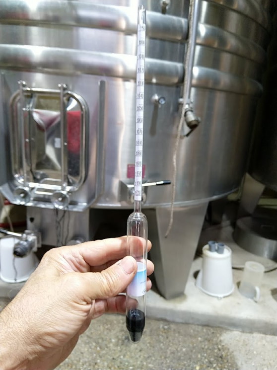 Le mustimètre, outil indispensable au vigneron indépendant vinficateur